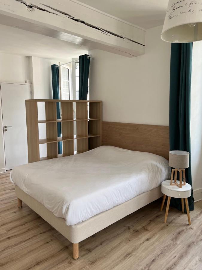 Appart'Hotel La Suze Sur Sarthe Экстерьер фото